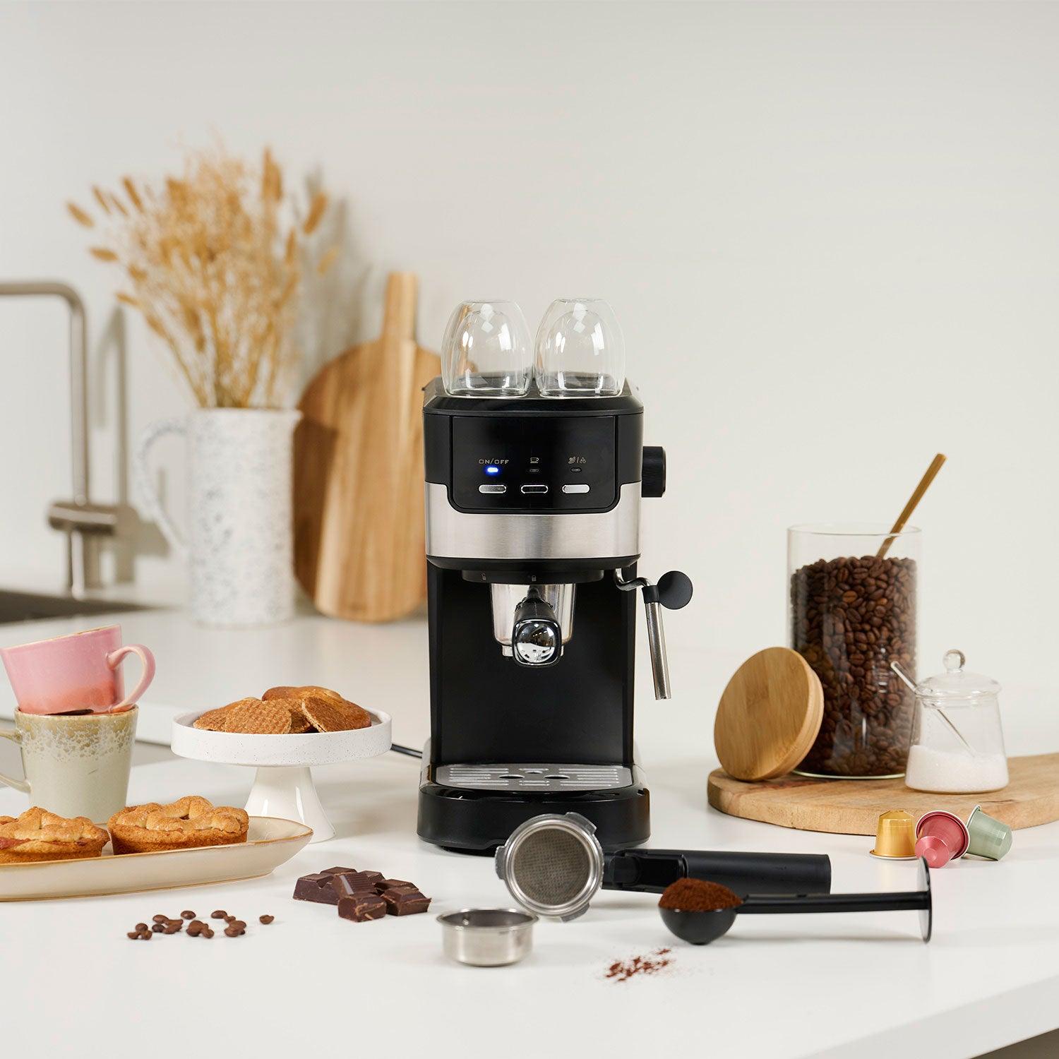 Espressomaskin Manuell CM-2278 inkl mjölkskummare - masterkitchen.se