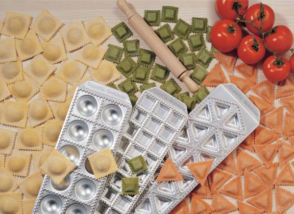 IMPERIA Ravioli Set Classic, 3 former - Chef, Classic, Tortellini - masterkitchen.se